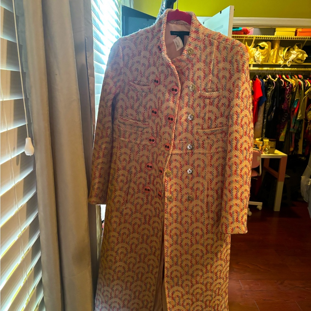 Very elegant winter coat pink/ multi color.